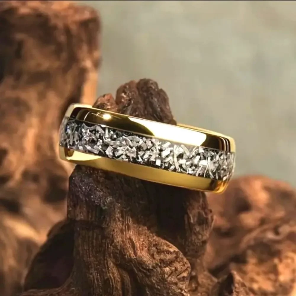 Unisex engagement ring sz 9